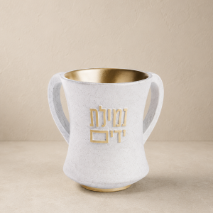 נטלה אבן לבן בשילוב זהב